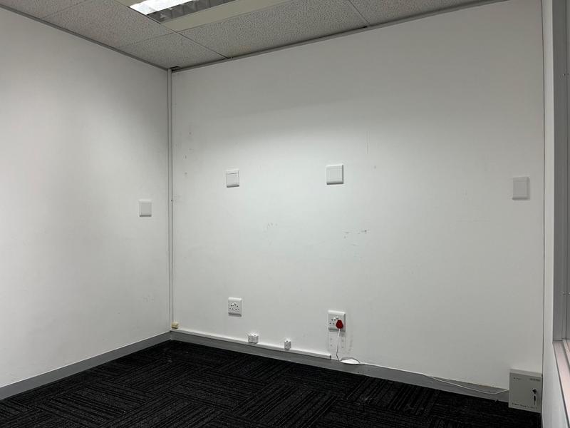 To Let Commercial Property for Rent in Claremont Western Cape